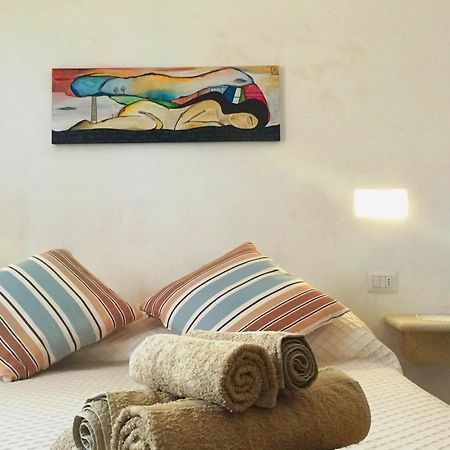 Dimora Antonella - Ostuni 4 Seasons - Splendid Villa Depandance With Private Swimming Pool المظهر الخارجي الصورة