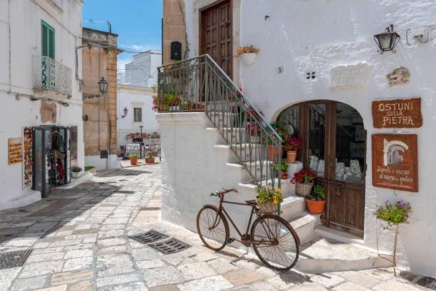 Dimora Antonella - Ostuni 4 Seasons - Splendid Villa Depandance With Private Swimming Pool المظهر الخارجي الصورة